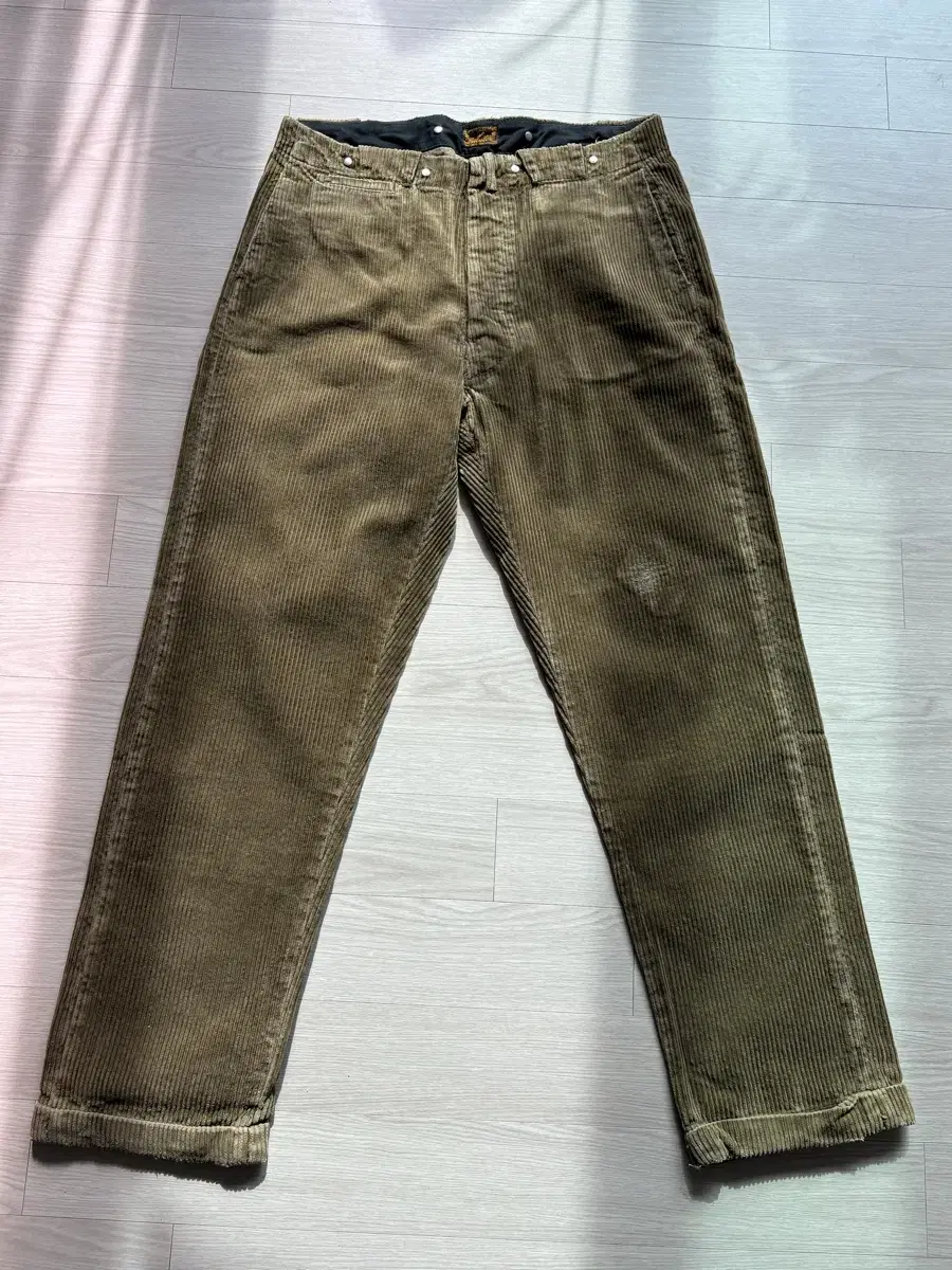 정품 LVC 40s Corduroy Worker Pant 사이즈:32x3