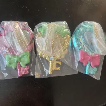 산리오 열쇠고리 참 시나몬 폼폼푸딩 위시미멜 시나모롤