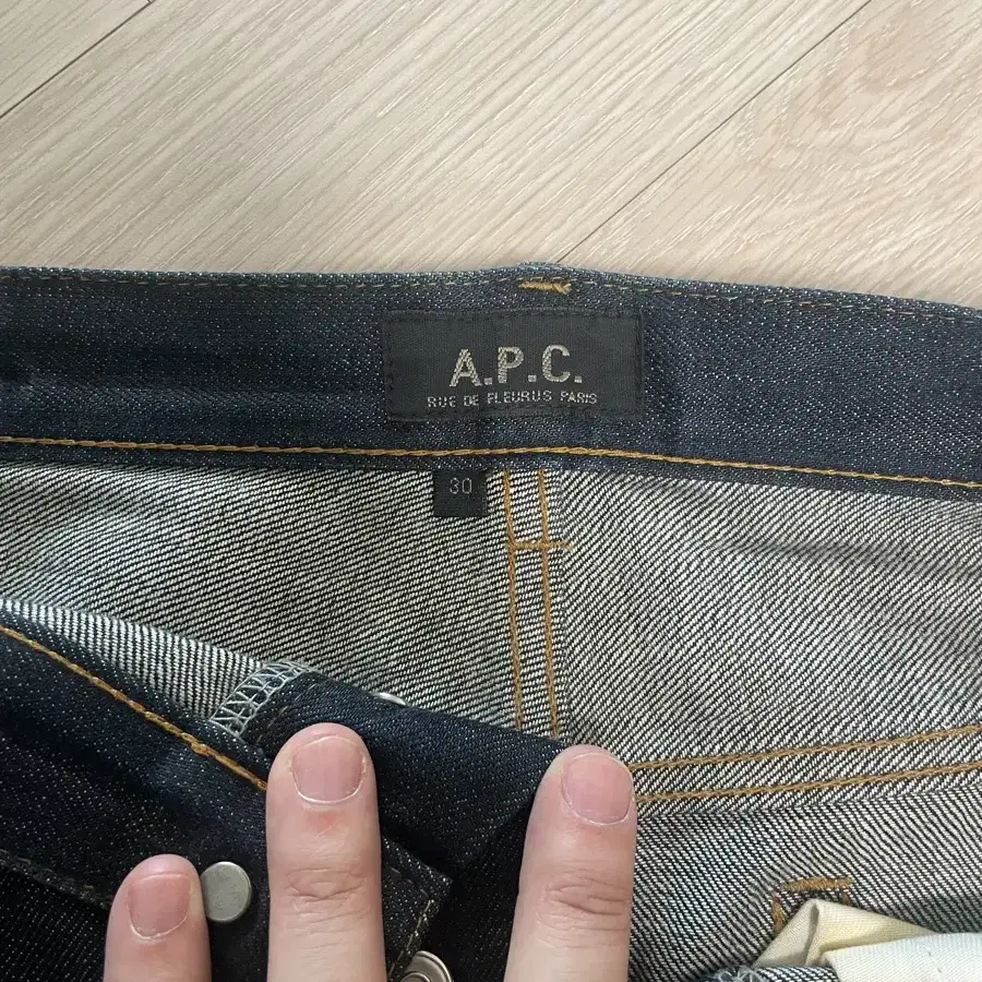 아페쎄 A.P.C 생지 청바지 30 (허리 32사이즈)