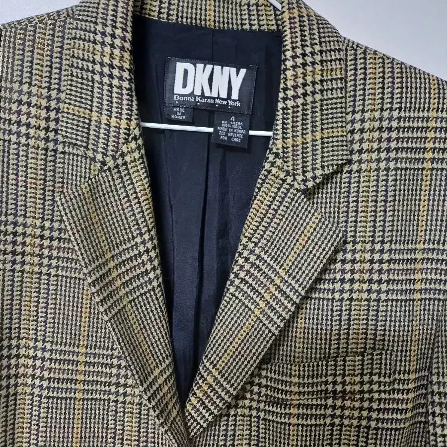 여성 DKNY 울100% 트위드자켓(새상품급.오버핏95)