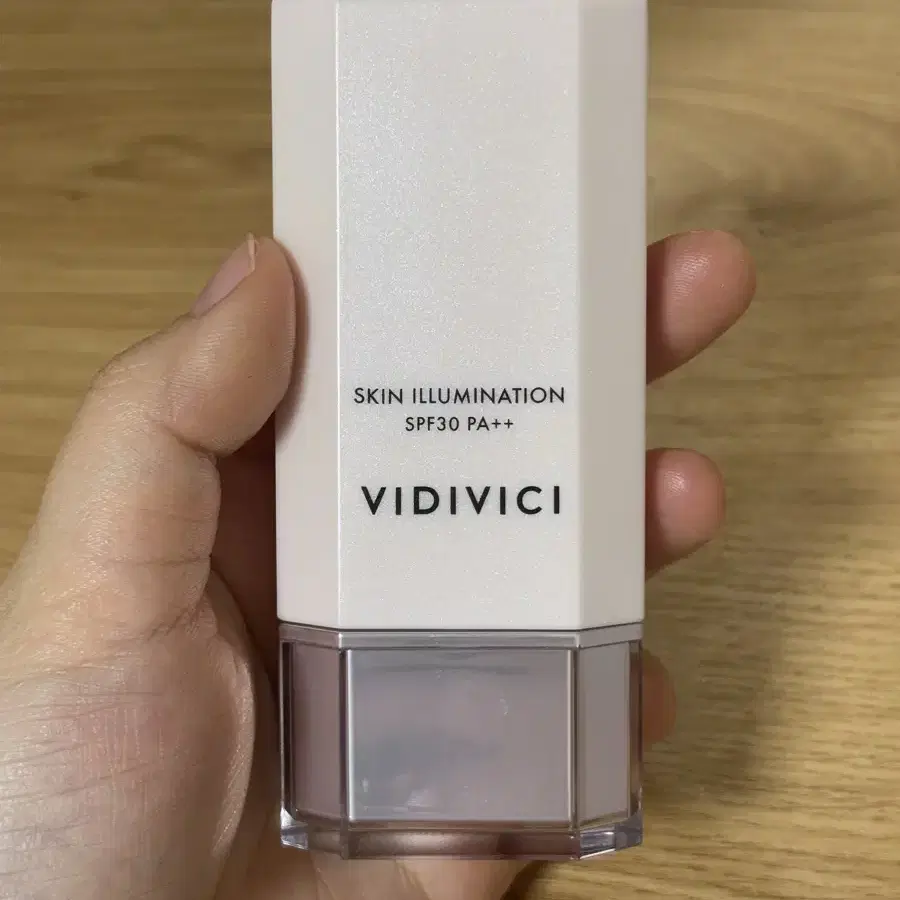 비디비치 스킨 일루미네이션 40ml