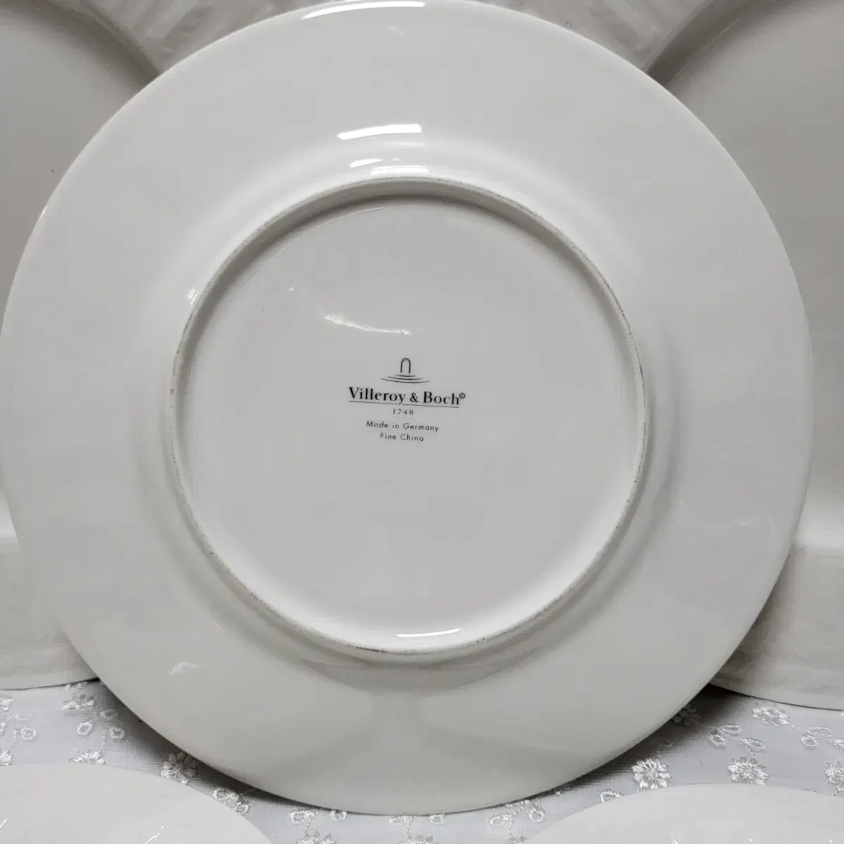 빌레로이앤보흐 빌보 아우든 뉴웨이브 접시 VILLEROY BOCH