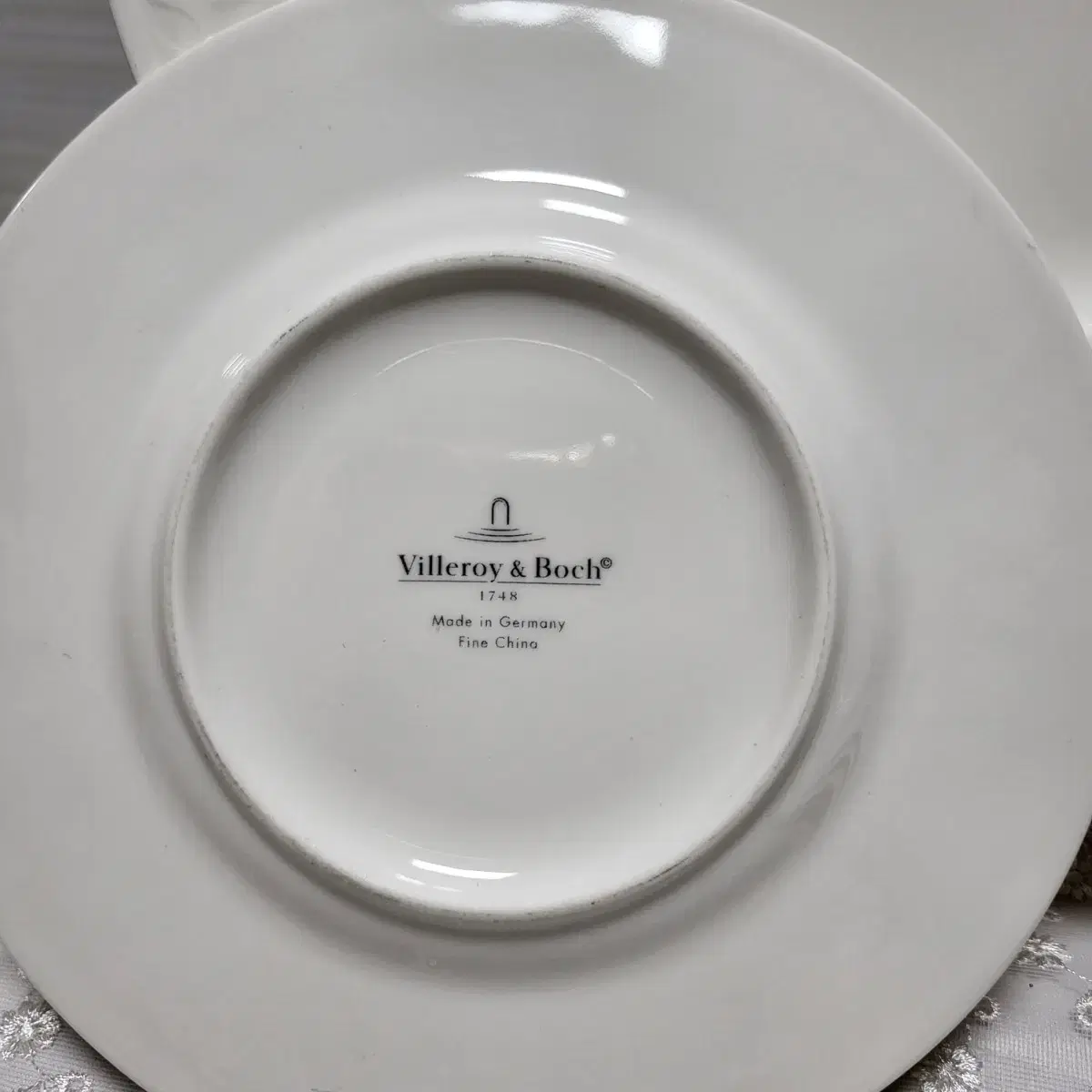 빌레로이앤보흐 빌보 아우든 뉴웨이브 접시 VILLEROY BOCH