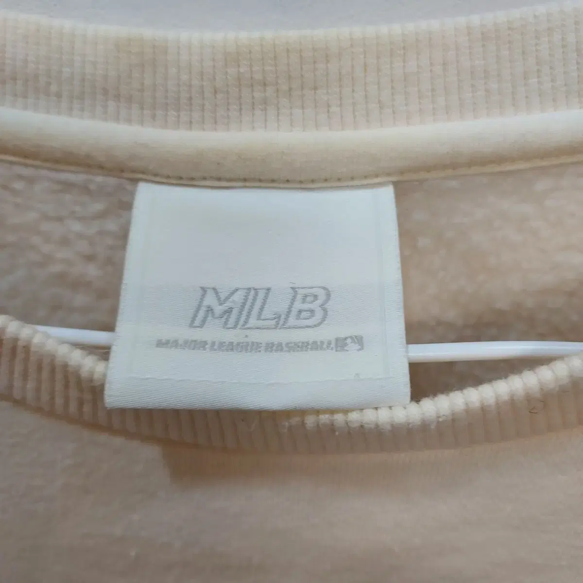 MLB 화이트 맨투맨 [st00030]