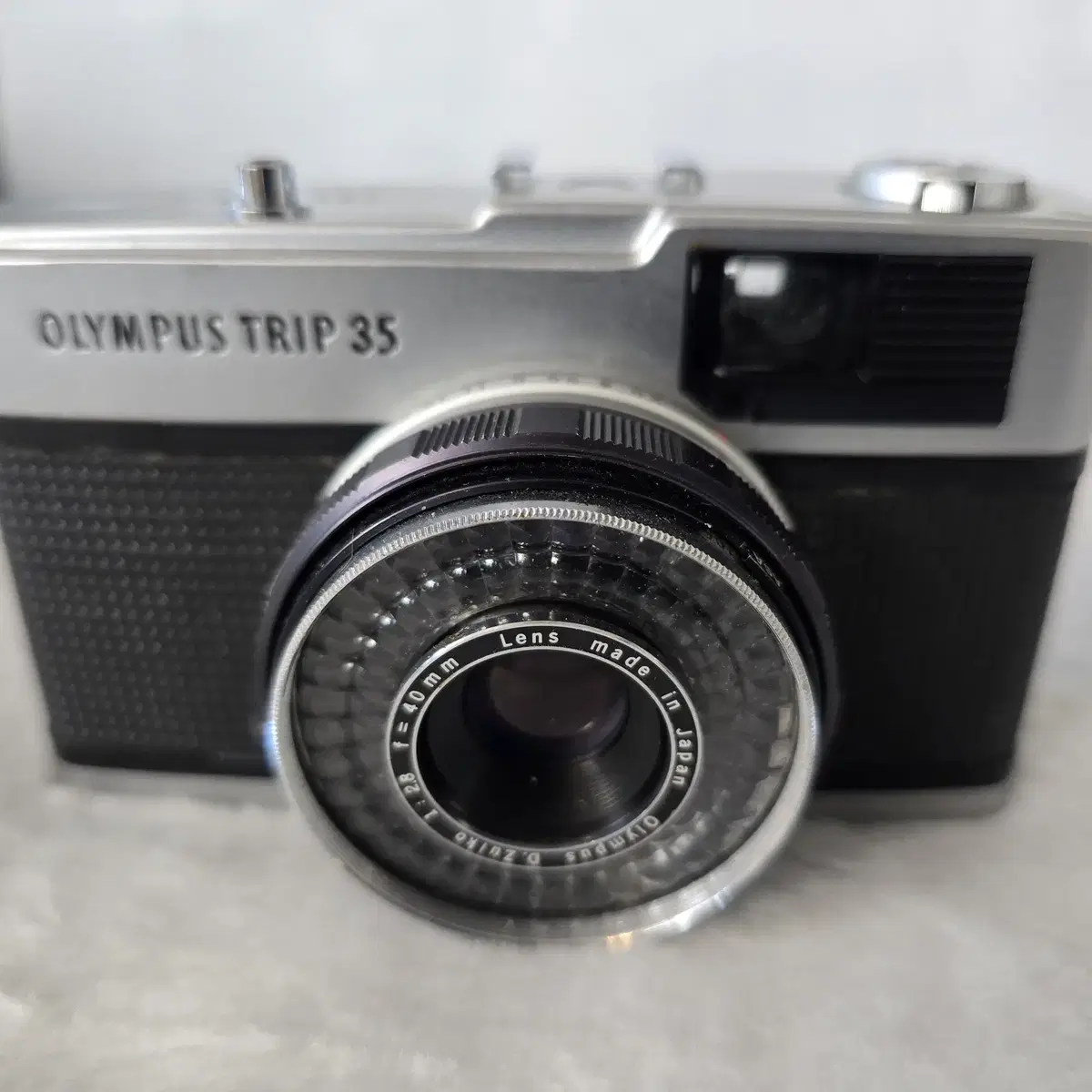 OLYMPUS TRIP 35