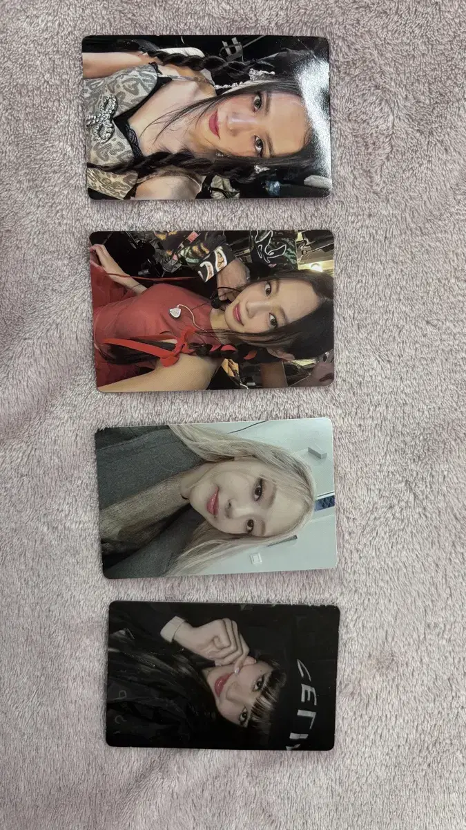 WTS (below cost) Black Pink LP Photocard