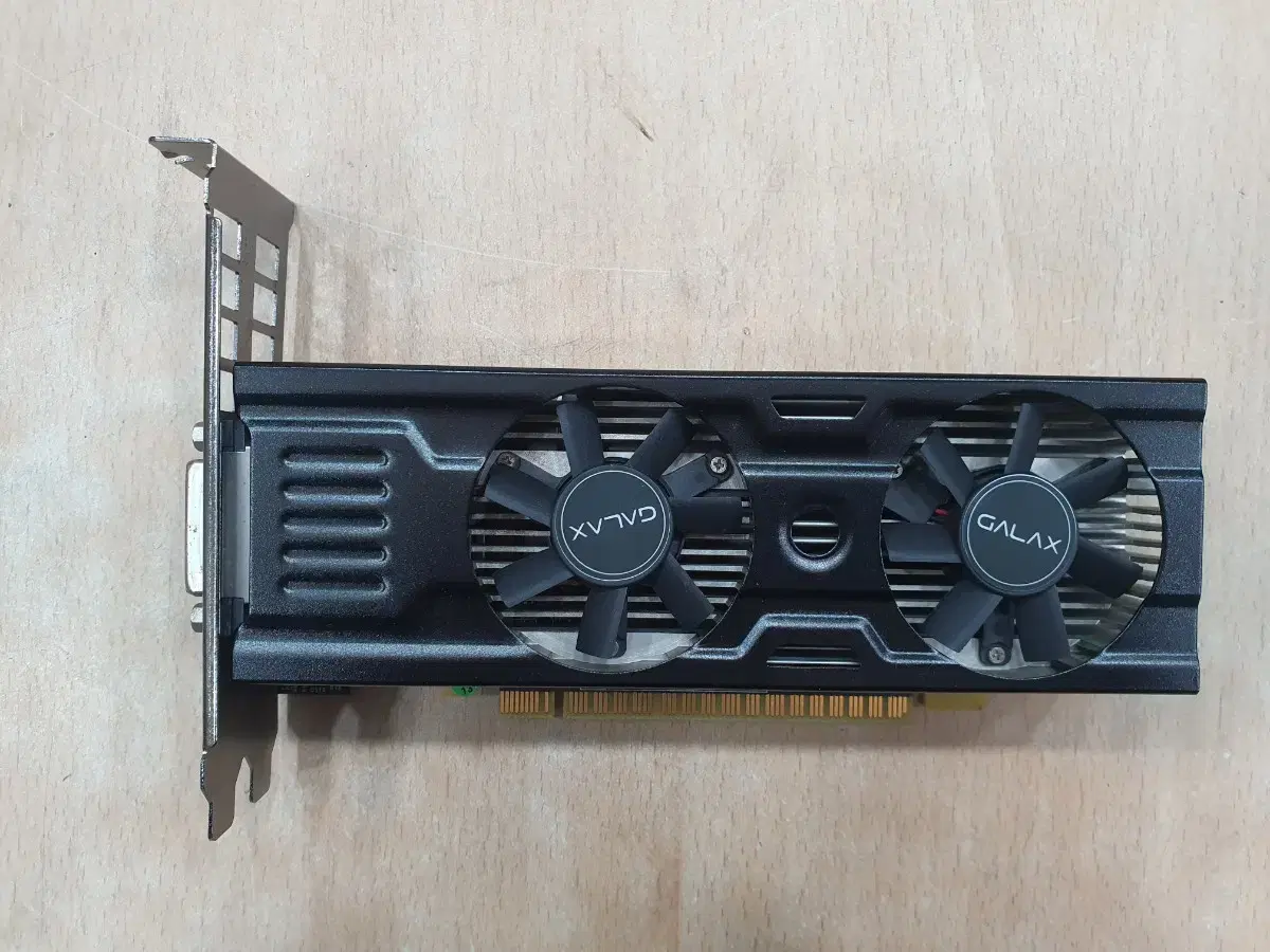 갤럭시 지포스 GTX 1050 2G 그래픽카드 LP브라켓 없음