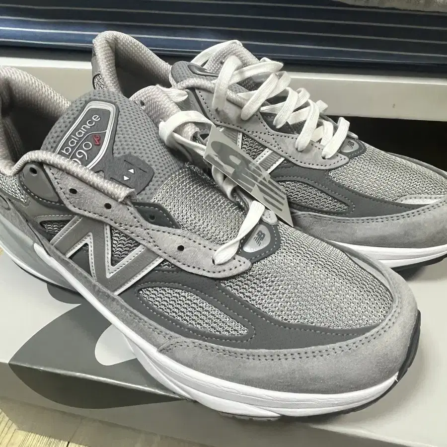 뉴발란스 990v6 gray d standard