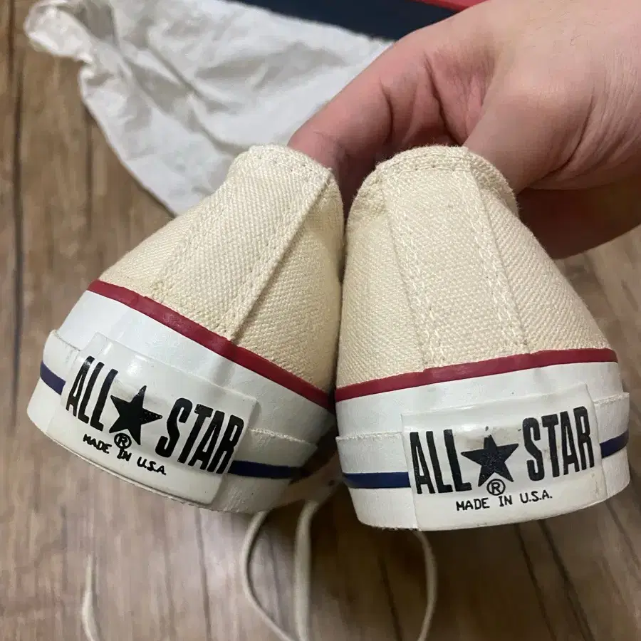 90s converse usa deadstock 팝니다