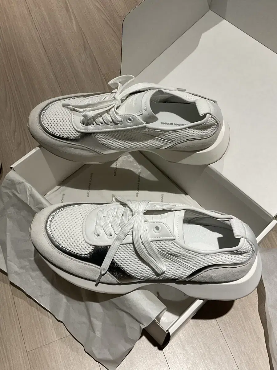 (Please make a suggestion) Shu-comma boni men's sneakers 280 mm