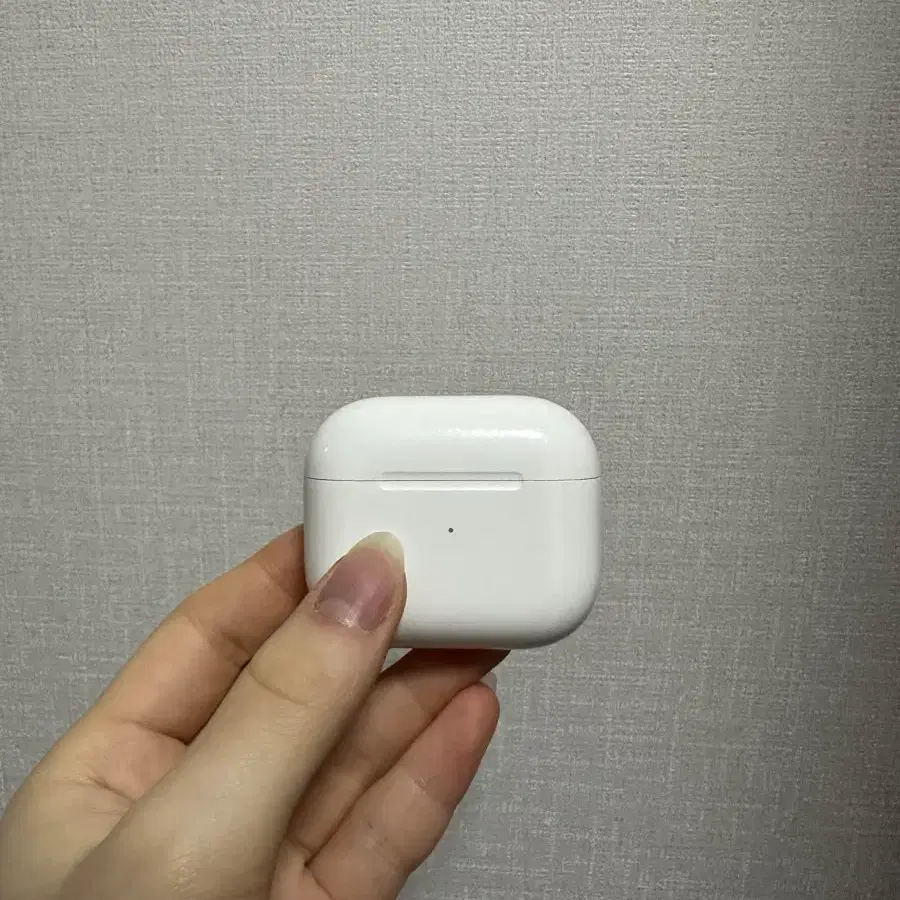 airpods 에어팟 3세대 판매합니다.