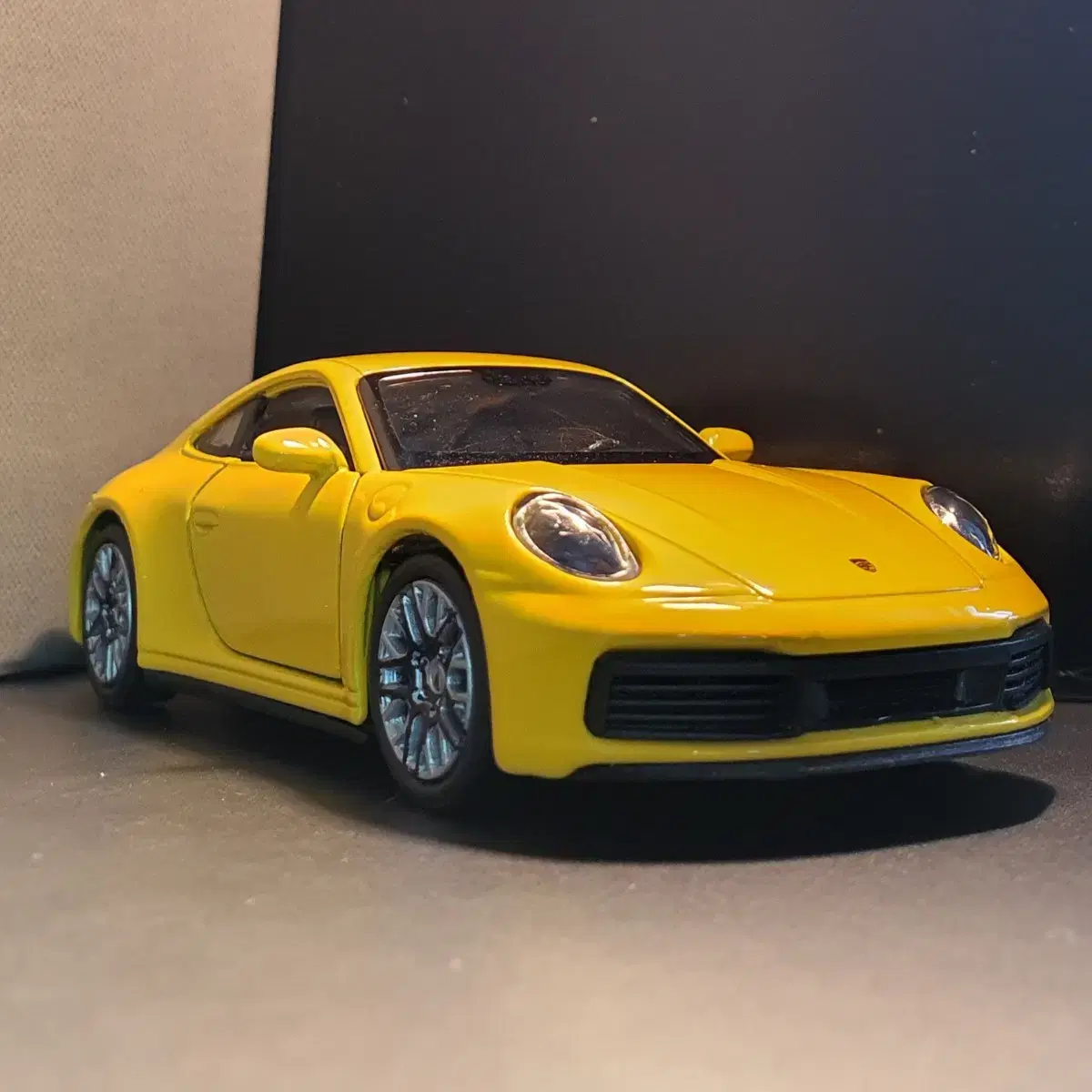 포르쉐(PORSCHE 911 Carrera 4S)자동차 피규어