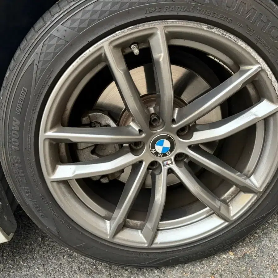 BMW M퍼포먼스 휠 18인치 휠 1대분 판매합니다.