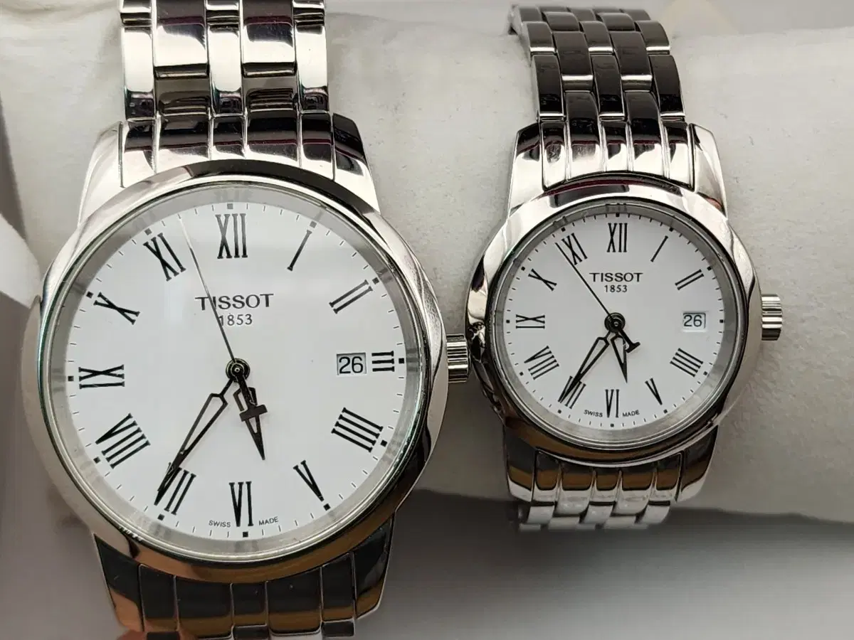 Tissot Classic Dream Quartz Watch for Couples