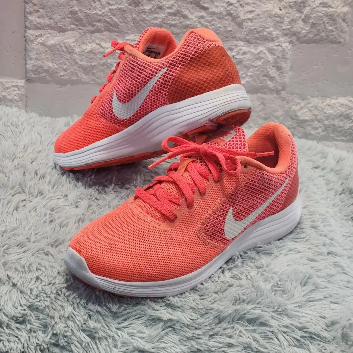 1a-4:나이키 Nike Womens Revolution 3(240)