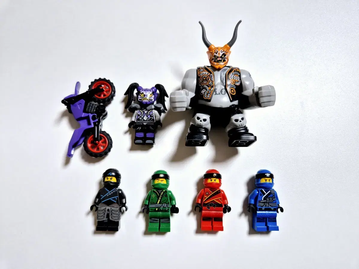 LEGO NINJAGO Season 8 Mini-Figures in Bulk