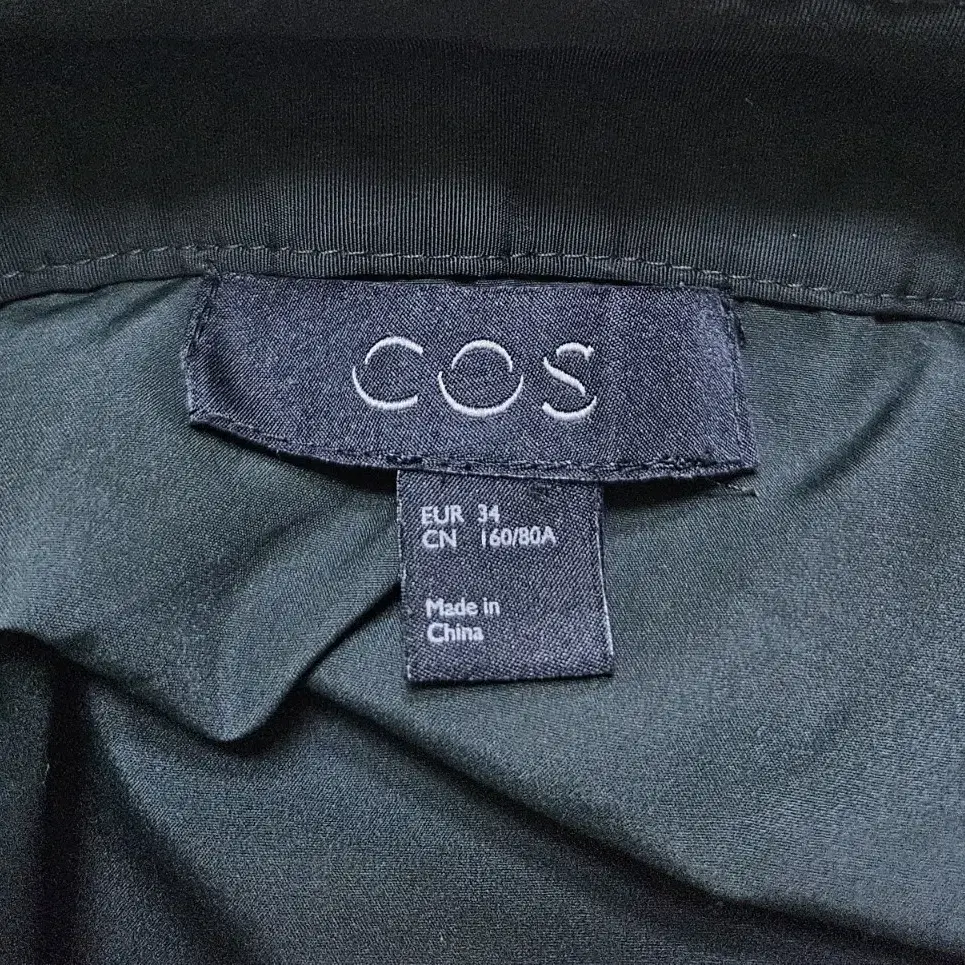 COS(M)지퍼 스커트