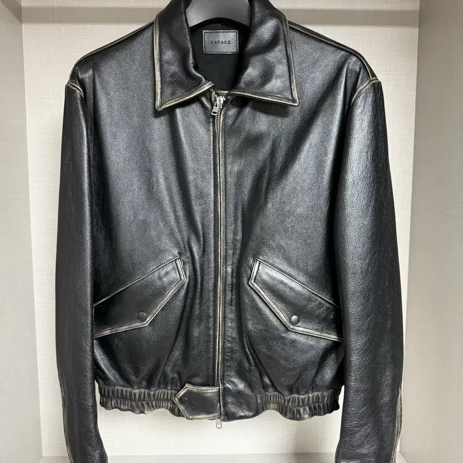 세비지 Destroyed Leather Shearling Jacket