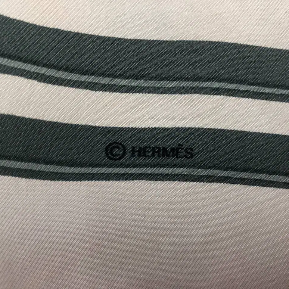 HERMES 에르메스 브라이드 드 갈라 더블 페이스 스카프(실크)