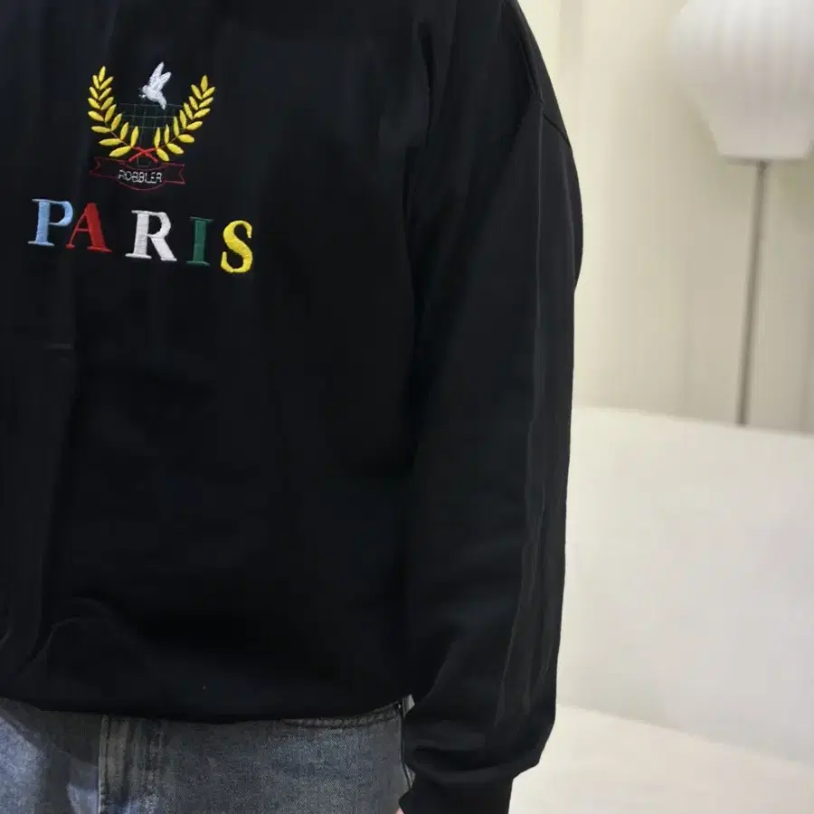 [XL] PARIS 블랙 맨투맨 France made