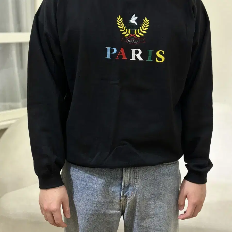 [XL] PARIS 블랙 맨투맨 France made