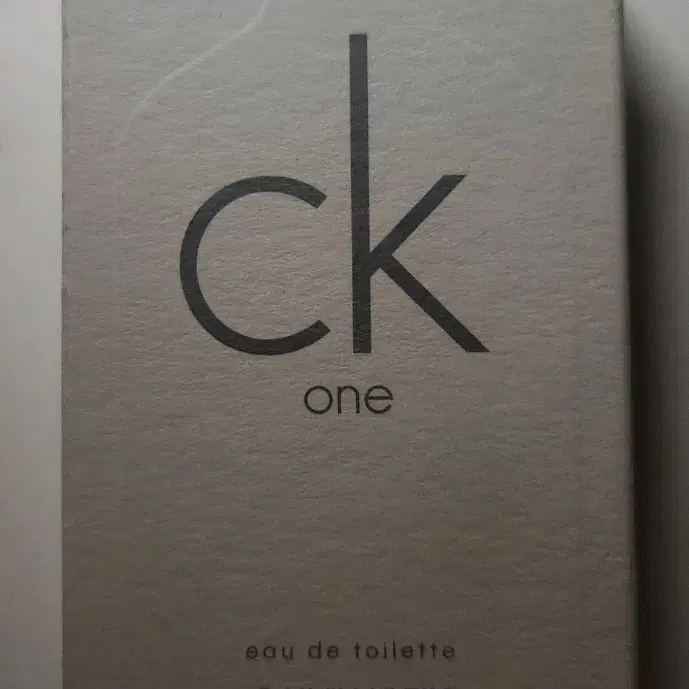 캘빈클라인 ck one 오 드 뚜왈렛 50ml