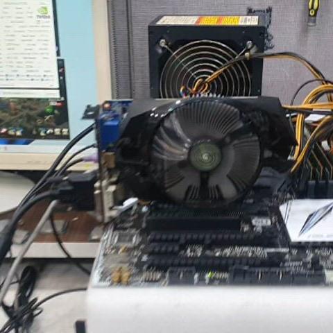 기가바이트 GTX 650 1G 그래픽카드 팬소음