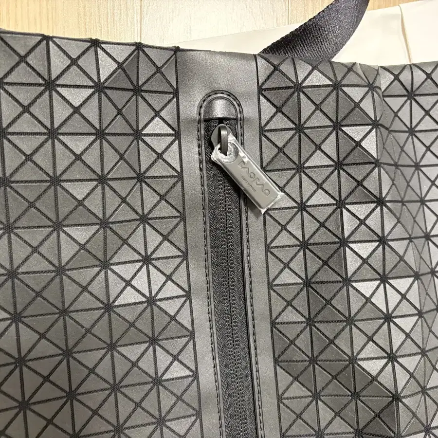 BAO BAO ISSEY MIYAKE 크로기 메신저백