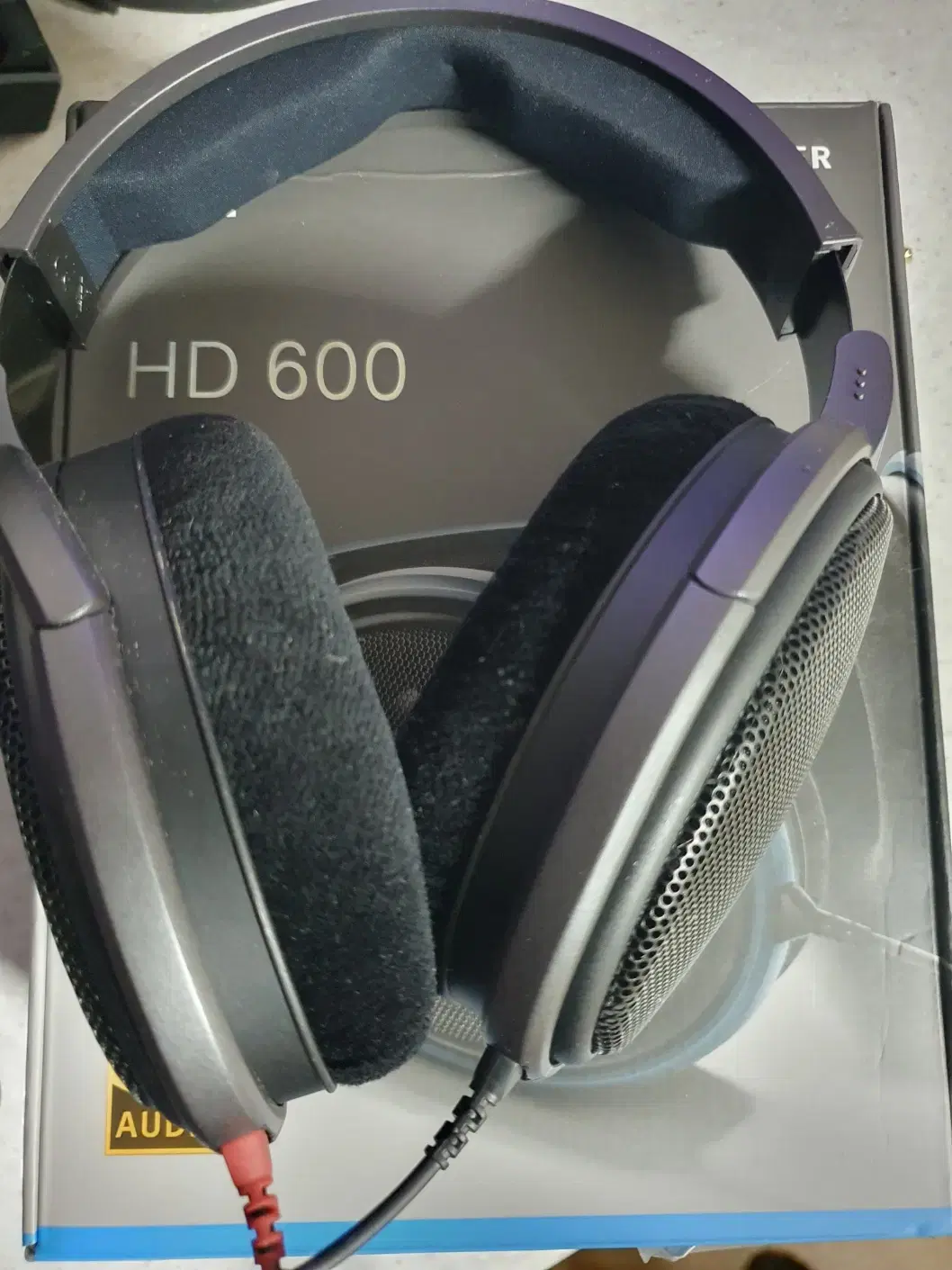 젠하이져 HD600 판매합니다.