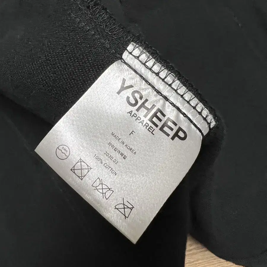 Y-SHEEP APPAREL 와이쉽어패럴 멀티포켓 트러커 자켓