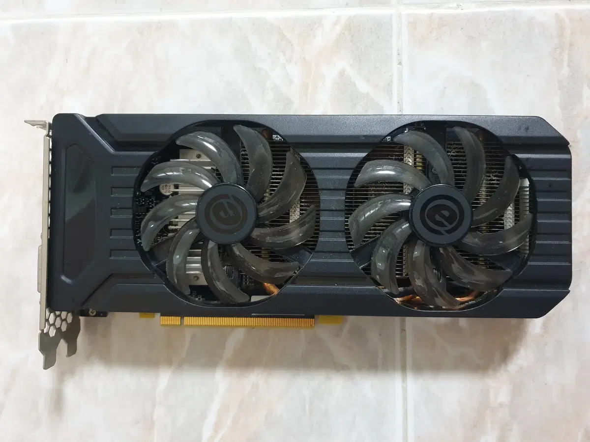 이엠택 GTX1060 10만원