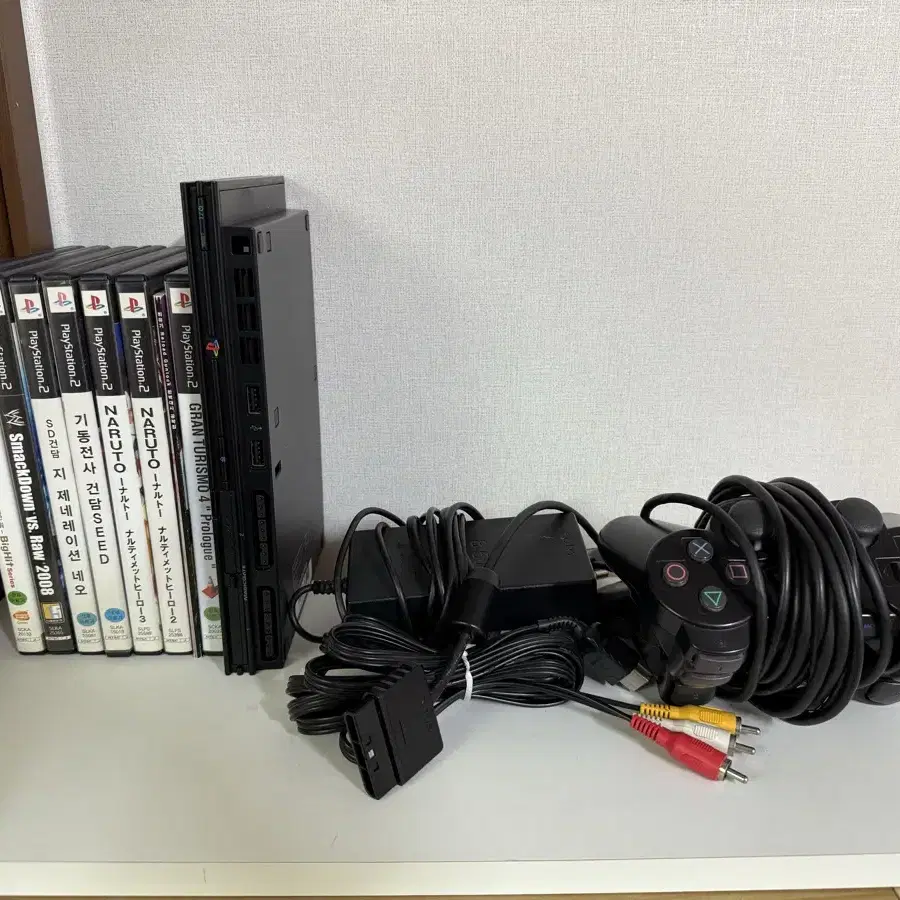 플스2 PS2 (SCPH-70005) 모델 판매합니다