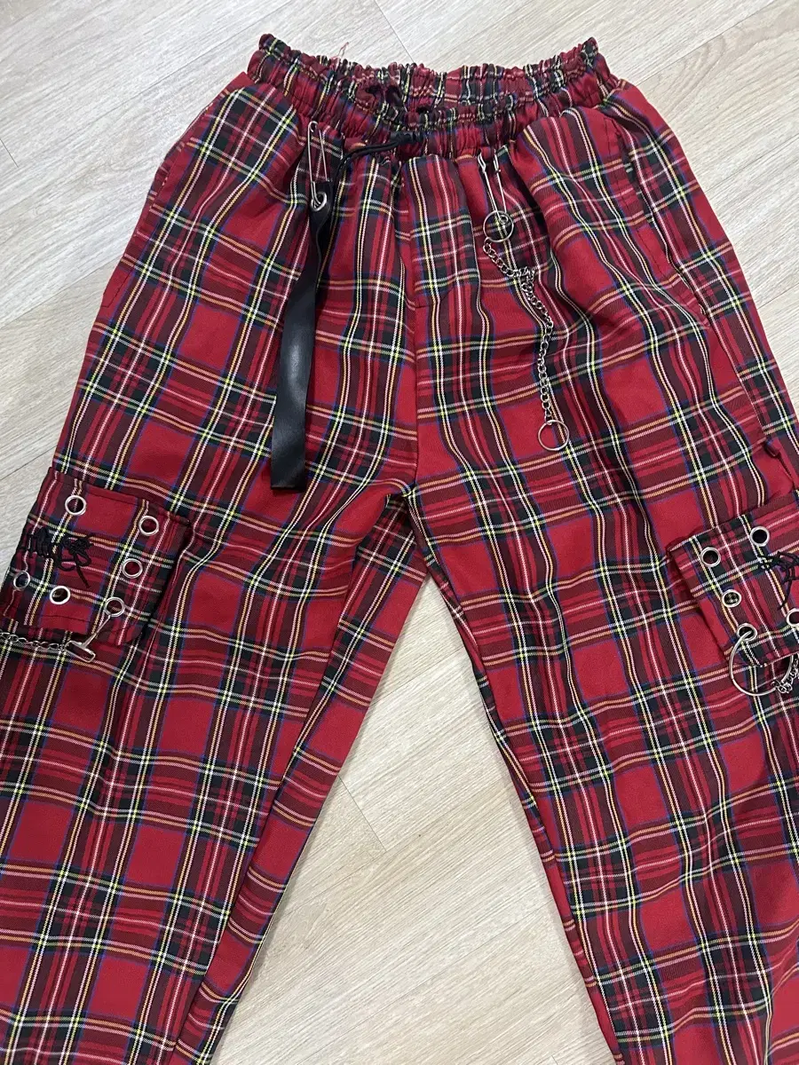 Punk minefield Neutralizer Check pants