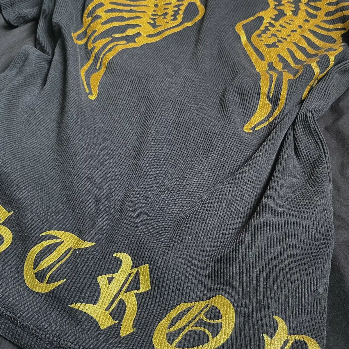 gold gothic graphic t