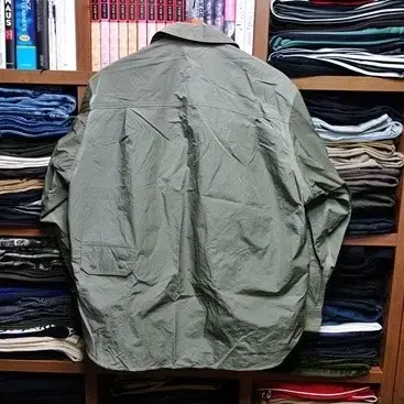 Penfield 펜필드 나일론 포켓 셔츠 카키 S (100)