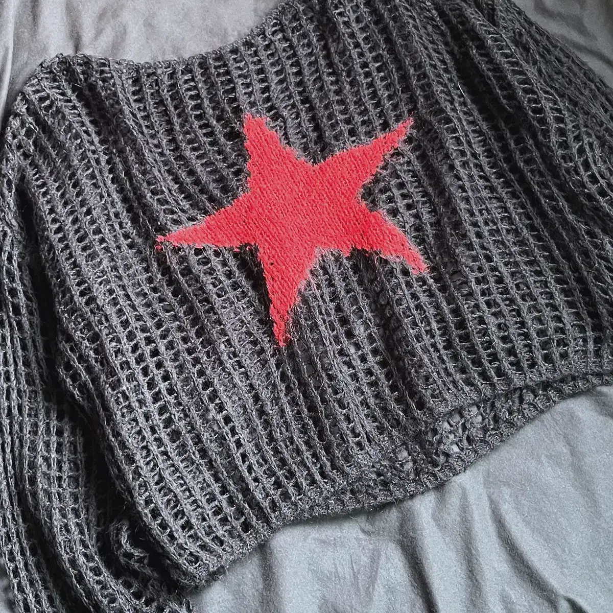 star loose mesh knit