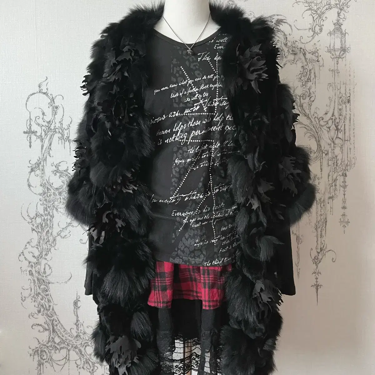 raven fur jaket