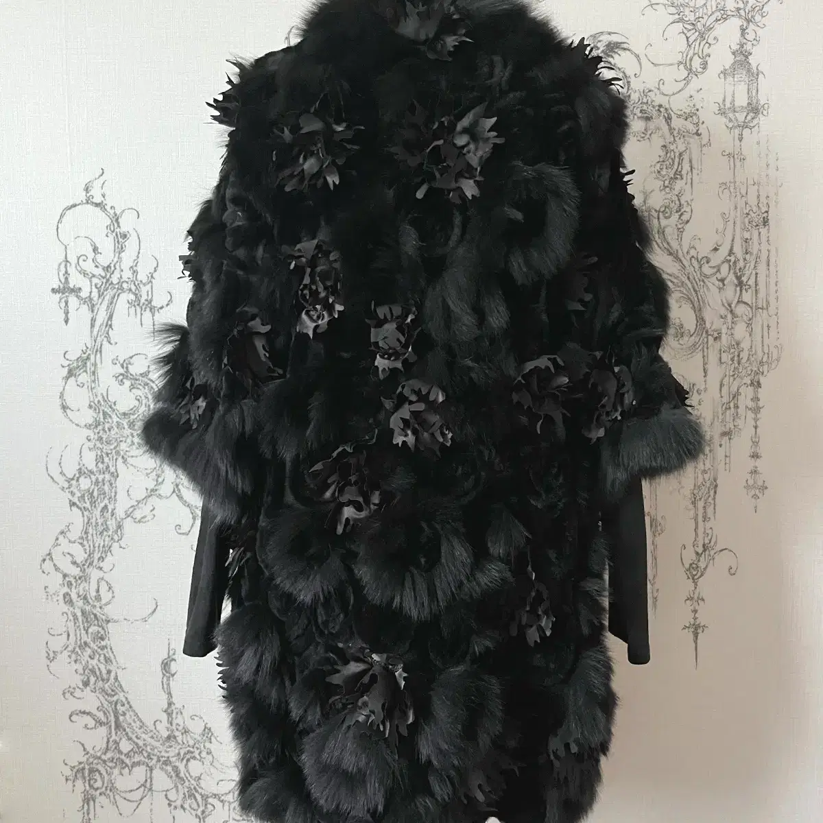 raven fur jaket