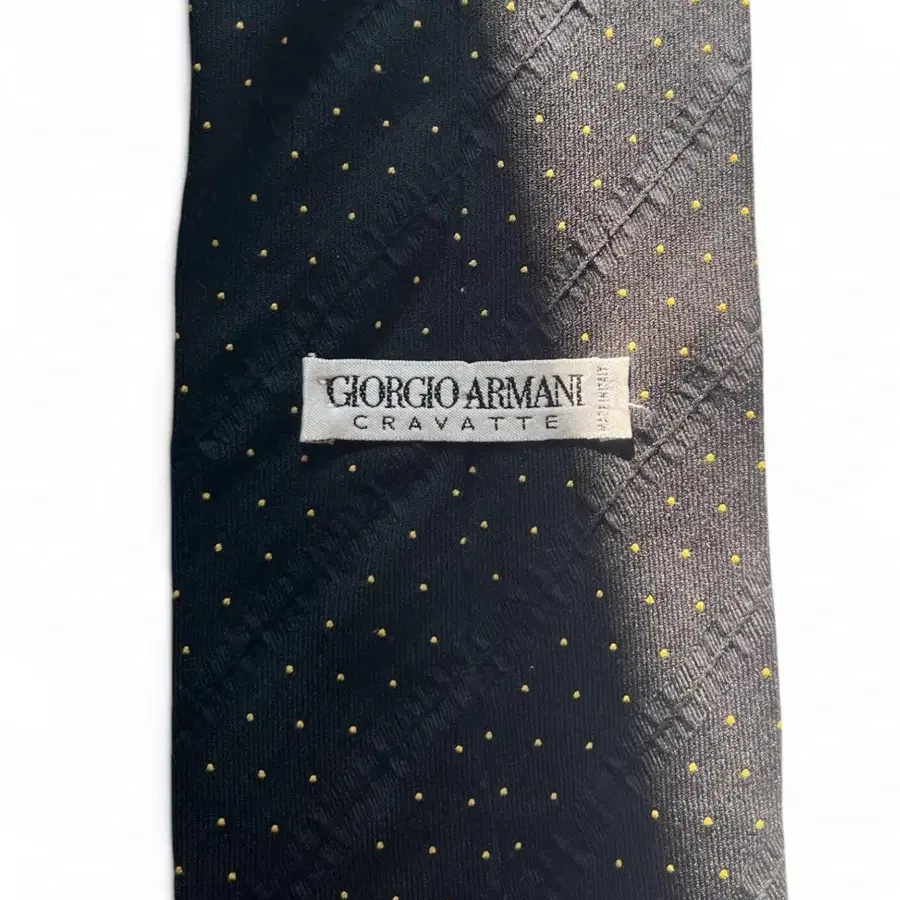 Armani dot pattern 넥타이