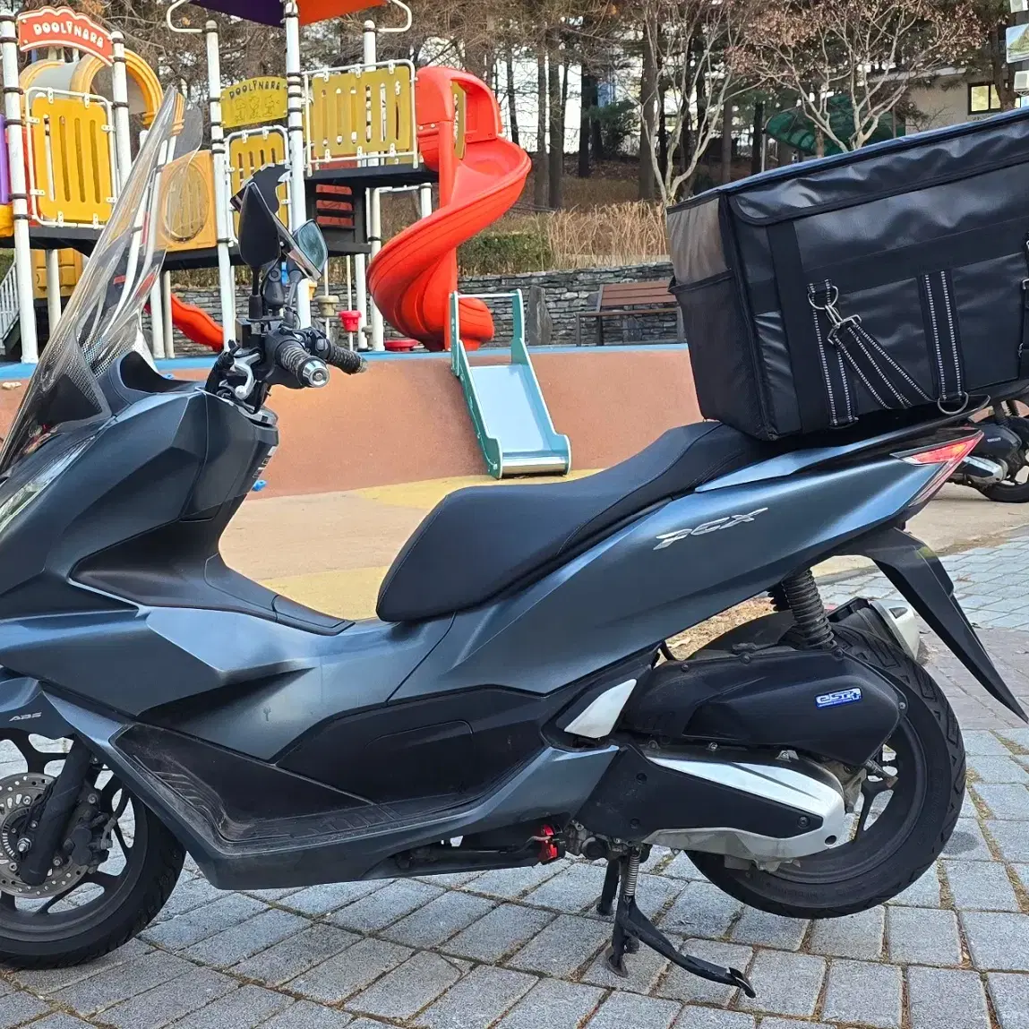 22년식 PCX125 ABS 배달세팅 팝니다