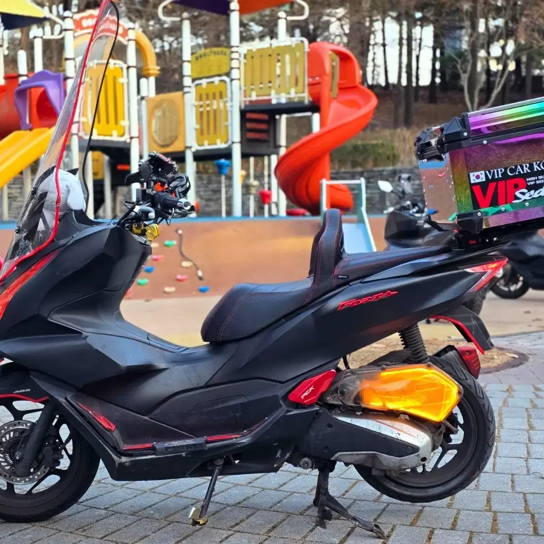 22년식 PCX125 ABS 미니큐브 풀튜닝 팝니다