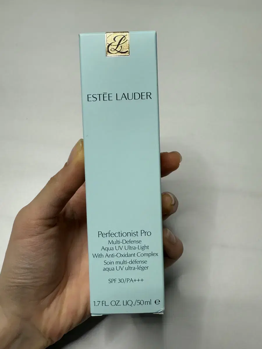 새상품- 에스티로더 퍼펙셔니스트 프로 아쿠아UV 50ml