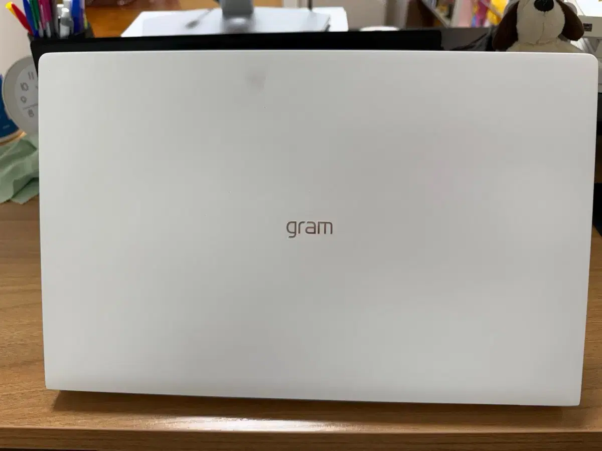 Used Laptop Gram lg 15 inch 15ZB995 10th generation RAM 16