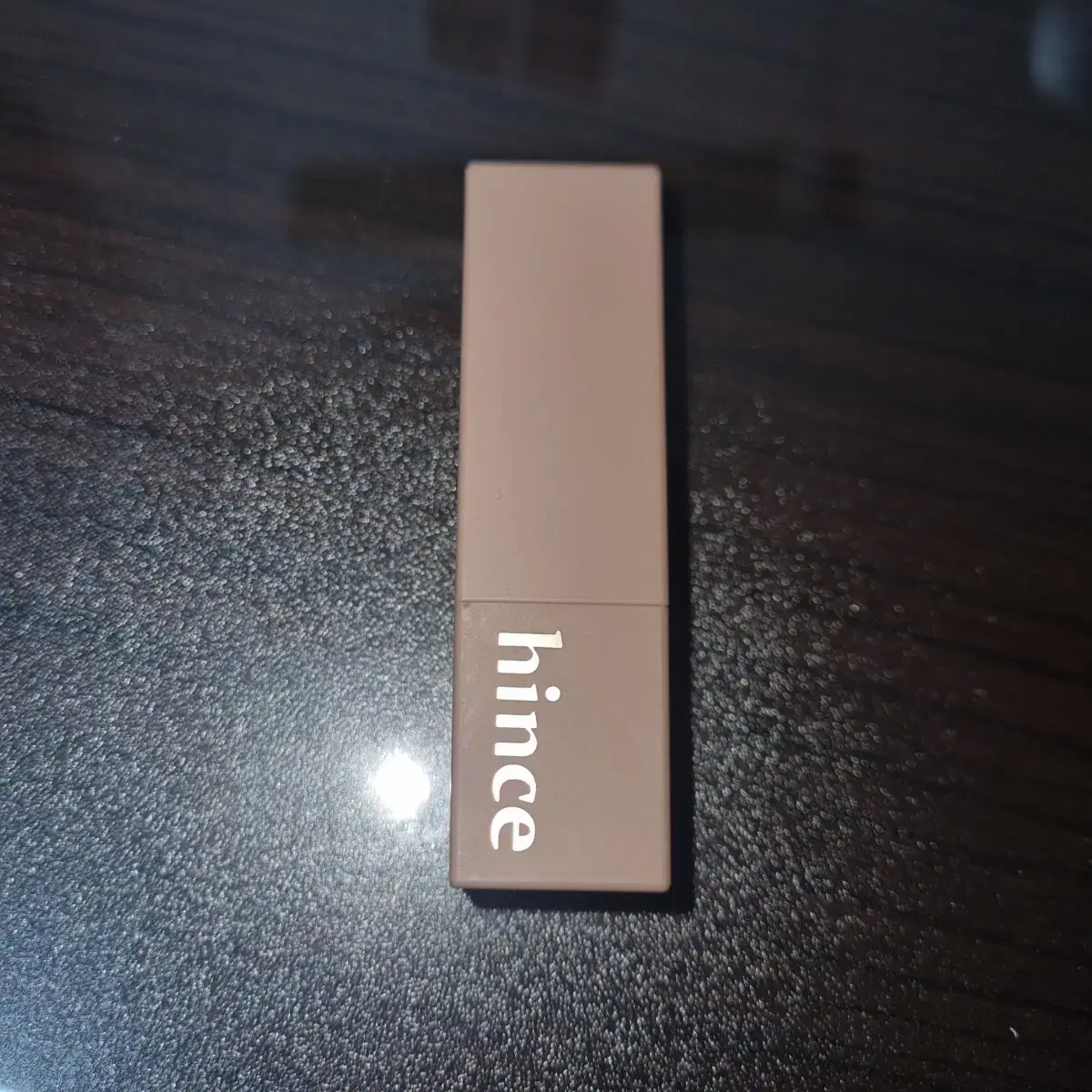 HINTS Mood Enhancer Matte Lipstick Address