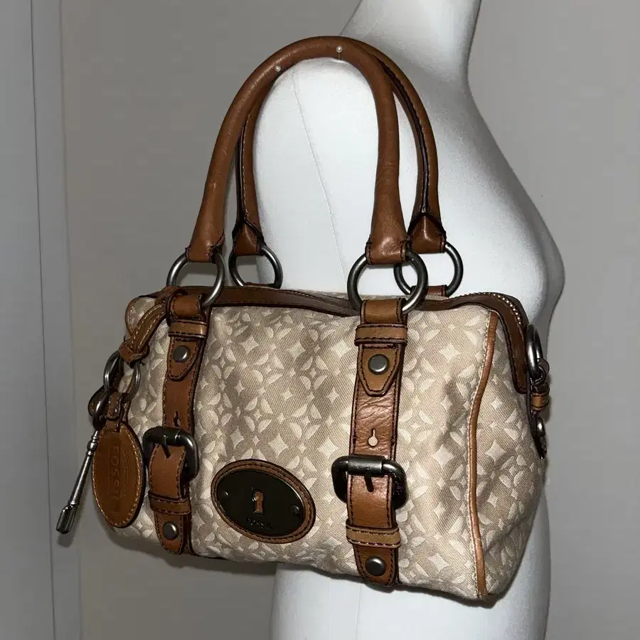 Fossil Beige Shoulder Bag