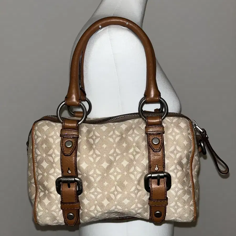 Fossil Beige Shoulder Bag