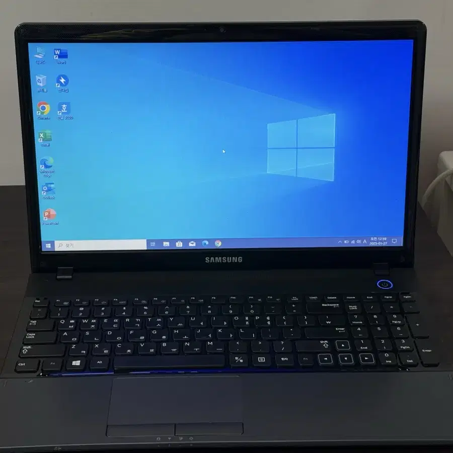 삼성 노트북 i7-16gb ram ssd240gb