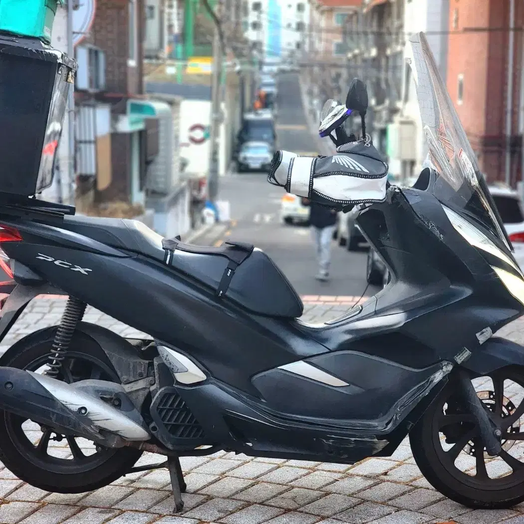 19년식 더뉴 PCX125 배달세팅 팝니다