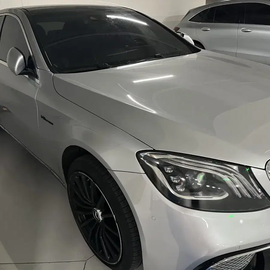 벤츠 GT AMG 20인치 휠타이어