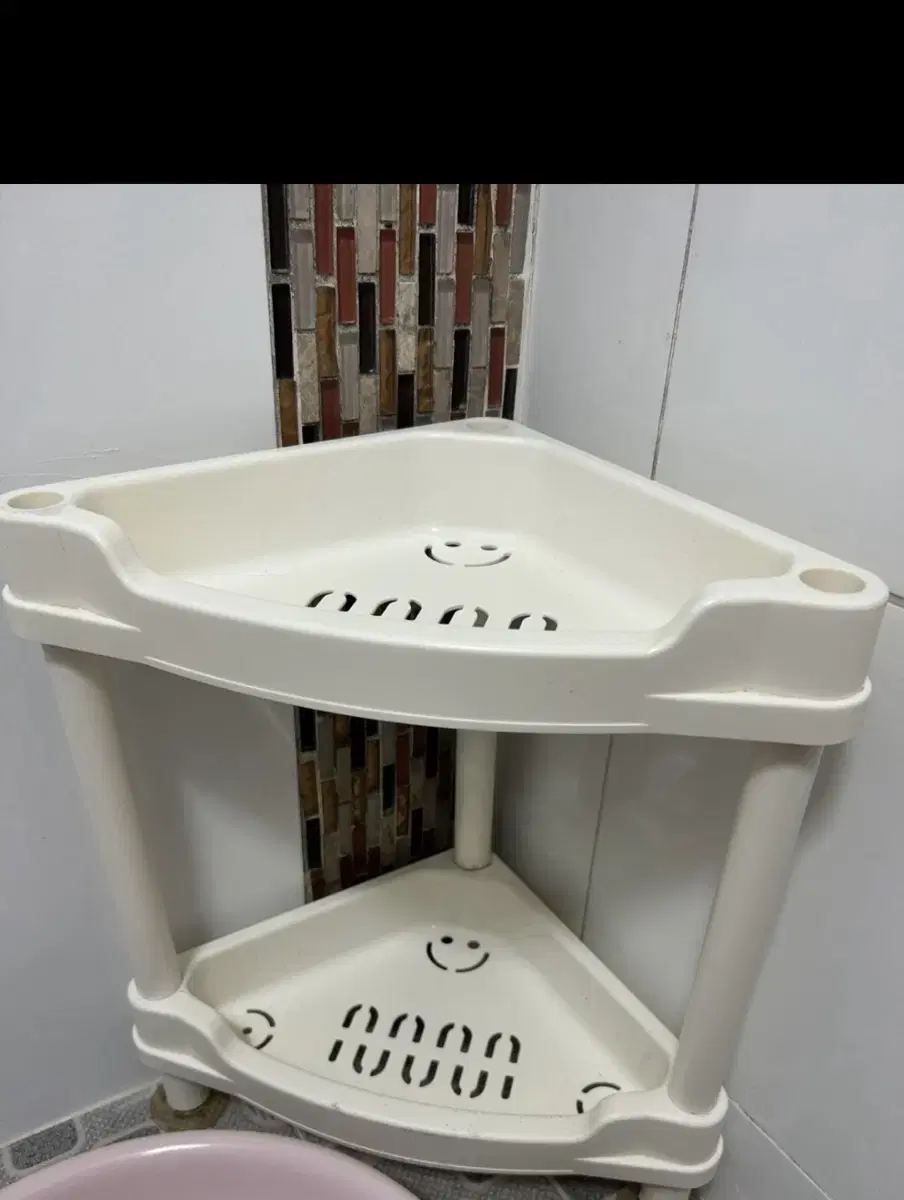 Mini 2-tier bathroom shelf, basin